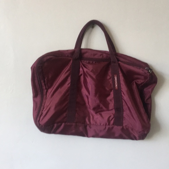 Vintage Handbags - Vintage 80’s Gym Bag!!!